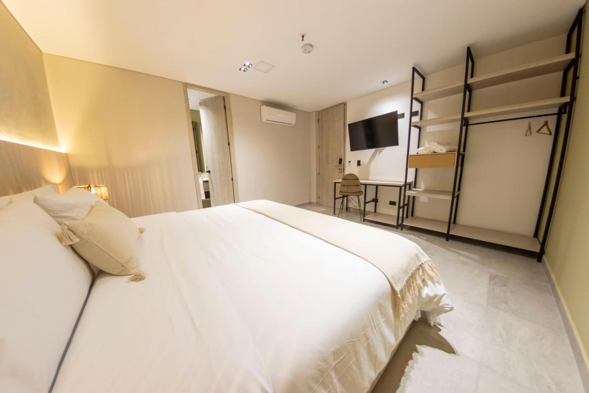 Sonata 44 Hotel Laureles メデジン エクステリア 写真