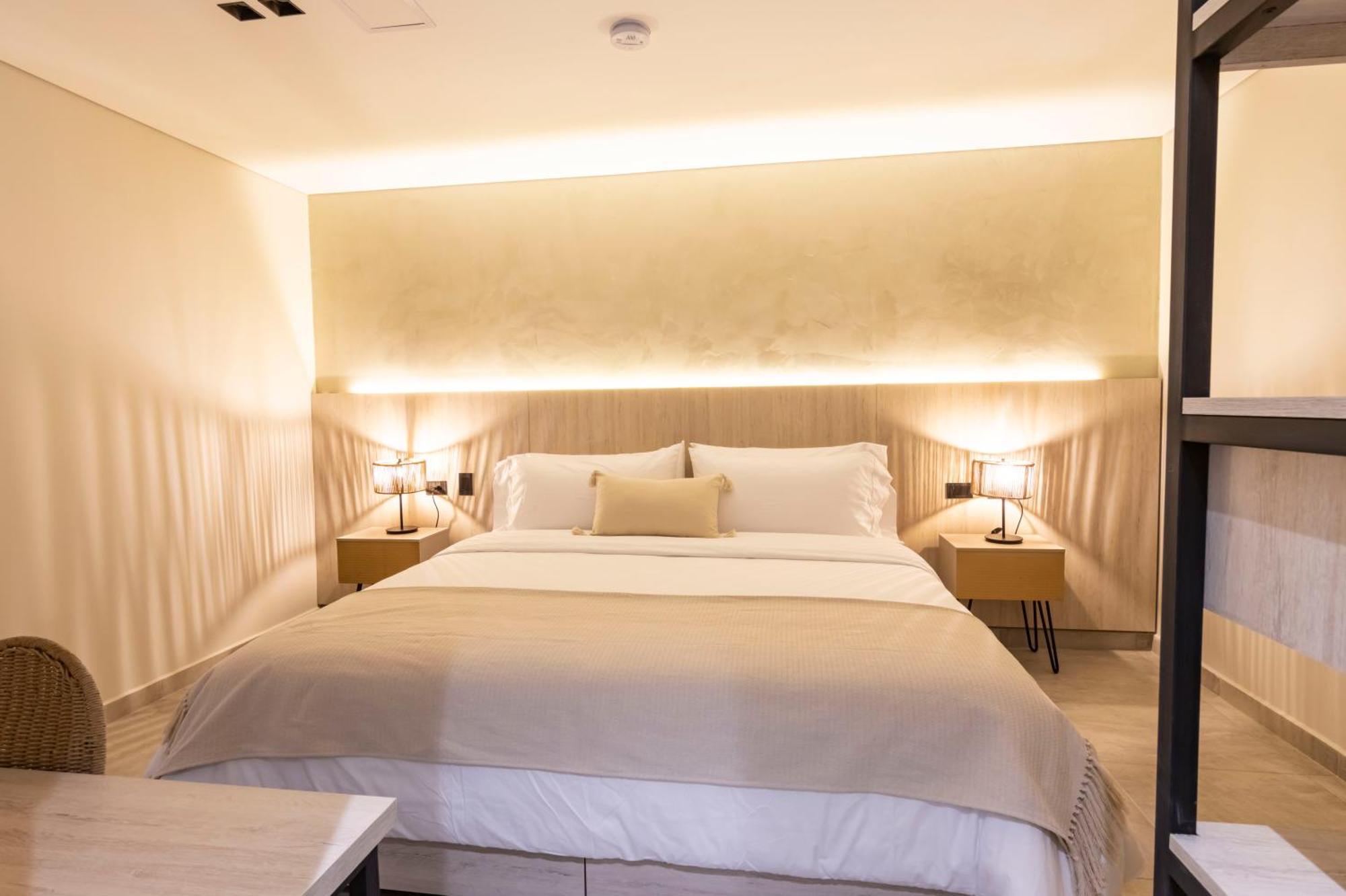 Sonata 44 Hotel Laureles メデジン エクステリア 写真