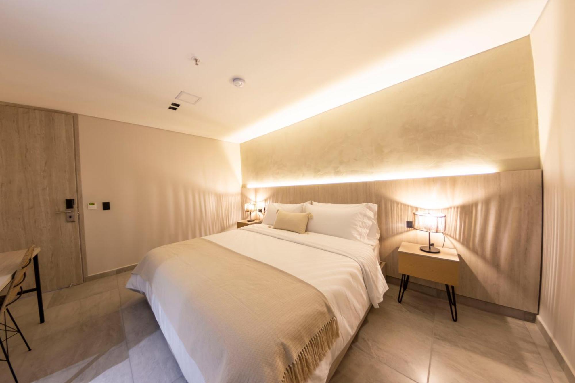 Sonata 44 Hotel Laureles メデジン エクステリア 写真