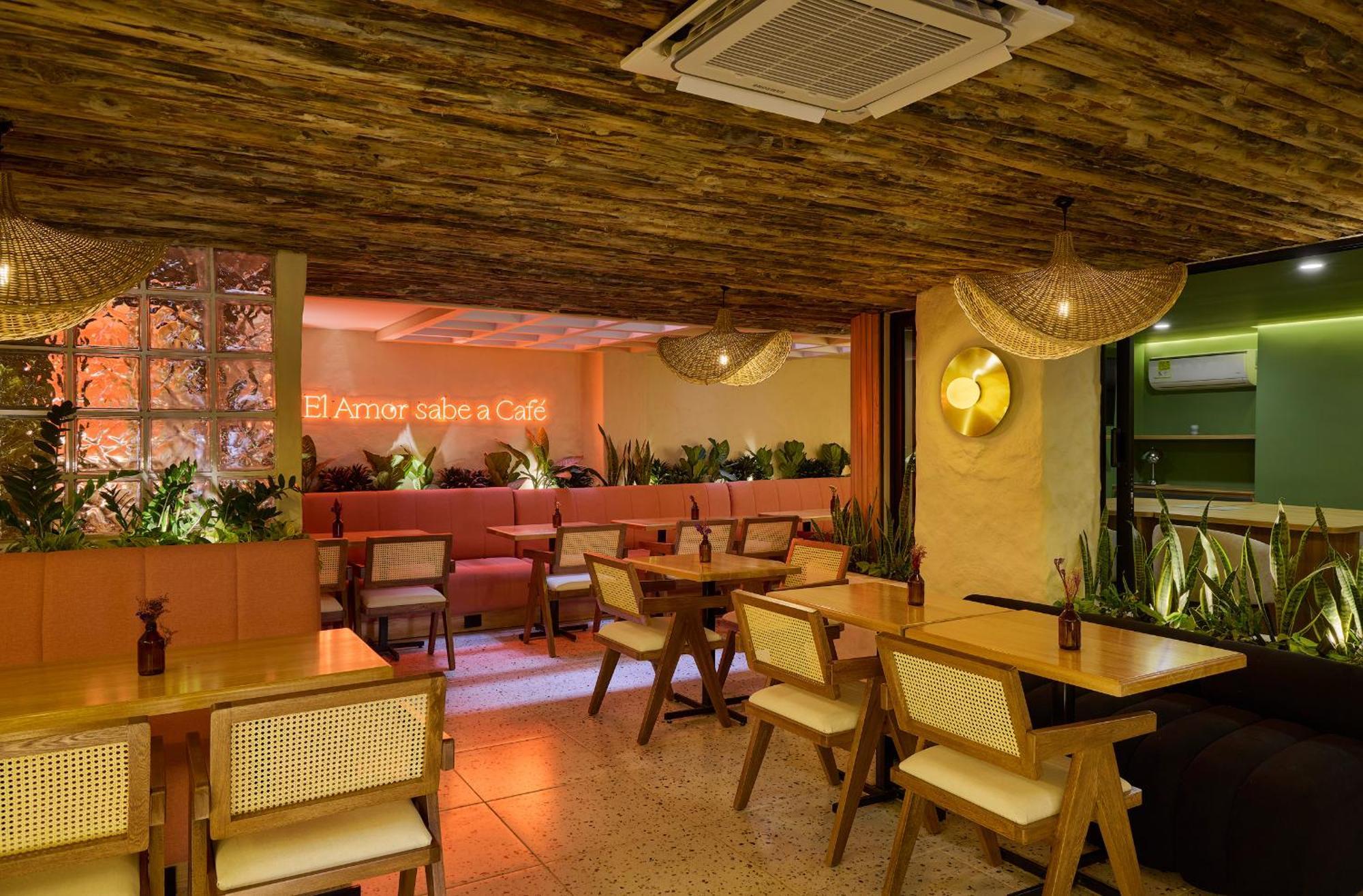 Sonata 44 Hotel Laureles メデジン エクステリア 写真