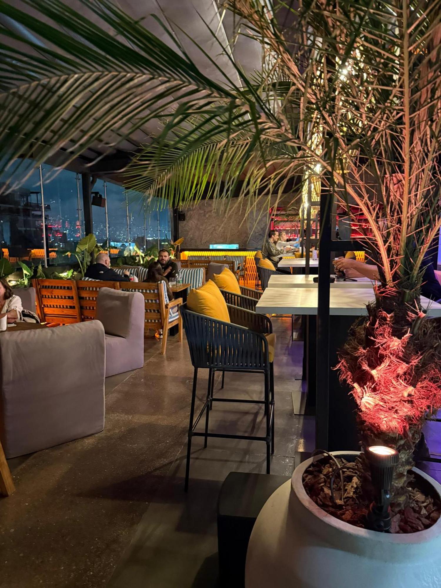 Sonata 44 Hotel Laureles メデジン エクステリア 写真